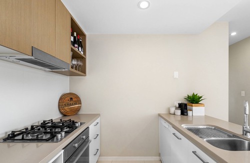 Eagle Farm Apartment | The Fijian Hospitality - 2 Bedroom, 2 Bathroom, Apartment, Secure Carpark