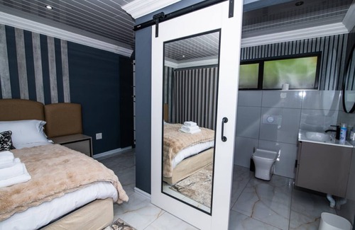 Pretoria Bed & Breakfast | The Fine Line Lodge