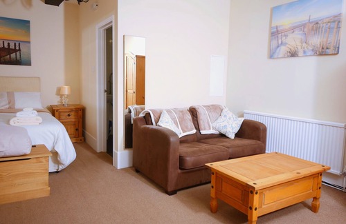 Ham Hotel | The Five Bells