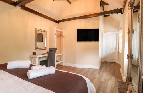 Wisbech House | The Five Bells Inn