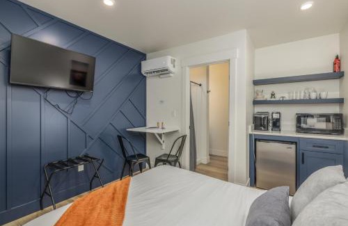 Coeur d'Alene Apartment | The Flats- Studio #6- Modern Downtown Stay