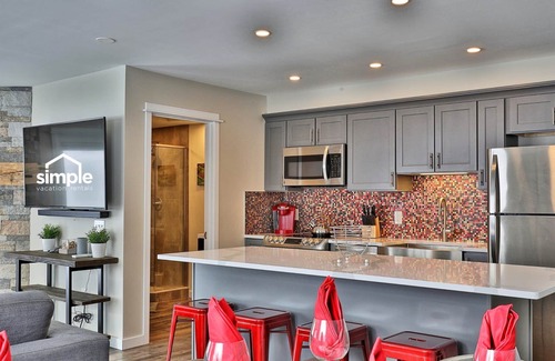 Killington Condo | The Forest Fun Suite at Killington Center: 2RM/2BA Condo. Pool. Bus. Discounted Ski Rentals!