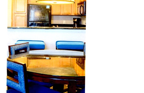 Florida Central Atlantic Coast Apartment | The Fountains Hotel Located in sunny Florida .Minutes from Disney World .!
