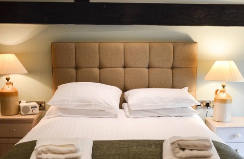 Chipping Norton Hotel | The Fox