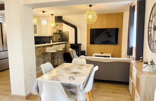 Saint-Hilaire-Saint-Mesmin House | The Petite Martinières house