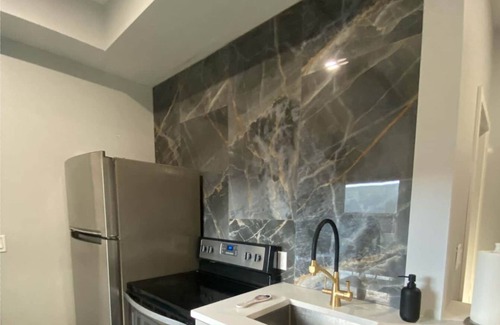 Sanford Apartment | The Front Porch