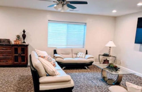 Hildale House | The Full Rockmoore House