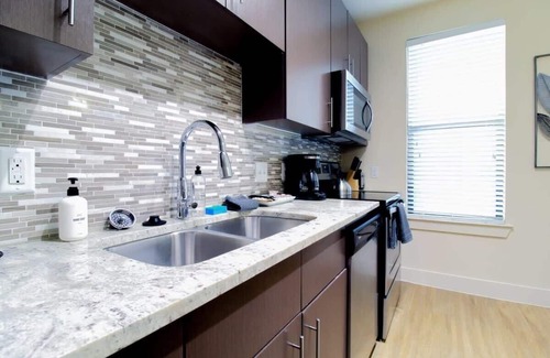 Houston Apartment | The Galleria at Tate | Spacious 1BR in Uptown Houston