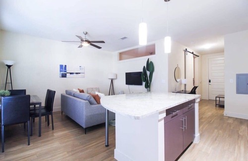 Houston Apartment | The Galleria at Tate | Spacious 1BR in Uptown Houston