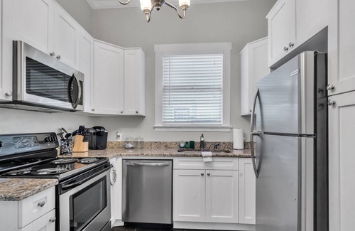 East Ybor House | The Gallery - Ybor City 3/1 House Near 7th ave