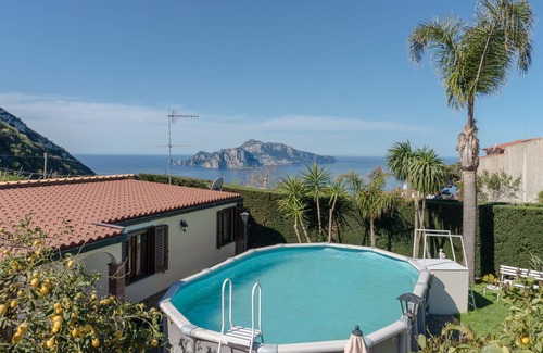Termini House | The Garden on Capri