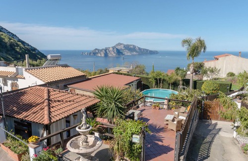 Termini House | The Garden on Capri