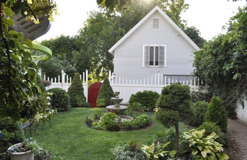 South End Apartment | The Garden Studio, nestled in Downtown Burlington
