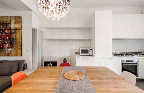 Porta Garibaldi Apartment | The Garibaldi Residence