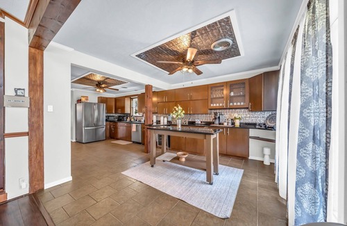 Baytown House | The Gathering House: Big Texas Heart, Room for All