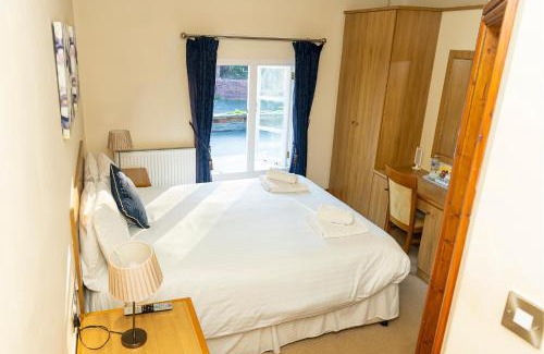 Bridgnorth Hotel | The George Gurkha