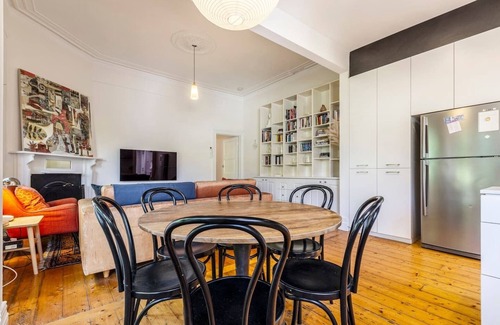 St Kilda House | The Georgian Classic Comfort in St Kildas Heart