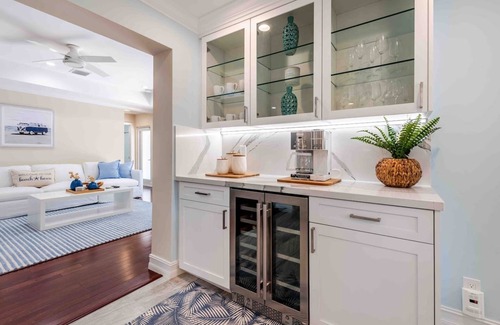Lake Ida Shores Apartment | The Getaway 3BR/3BA Pool Home E. Delray