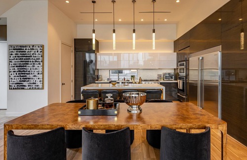 Hyde Park House | The Glass Haus II· Modern Luxury · River Oaks · Rooftop Terrace · Elevator ⭐️⭐️⭐️⭐️⭐️