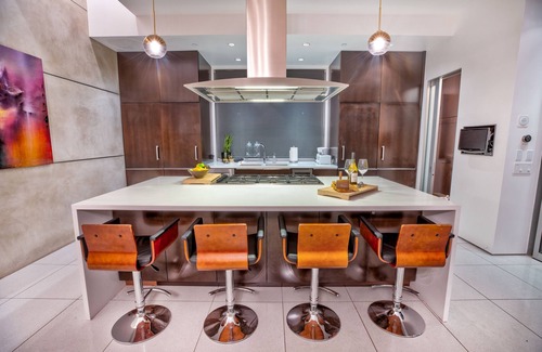 Coronado House | The Glass Haus Ultra Modern Luxury Retreat on Coronado Island