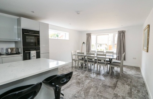 Hunstanton Cottage | The Glass House