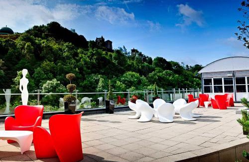 New Town Hotel | The Glasshouse, Autograph Collection