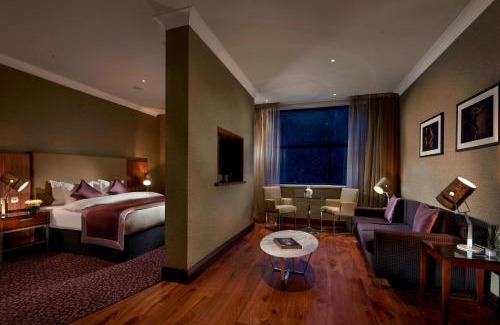 New Town Hotel | The Glasshouse, Autograph Collection