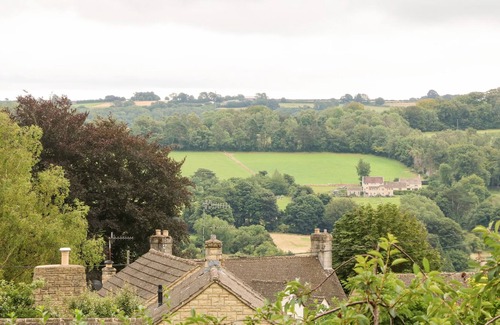 Painswick House | THE GLEBE, family friendly, with open fire in Painswick