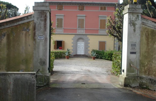 Castiglioncello Apartment | THE GLICINE APARTMENT IN VILLA ON THE SEA