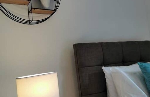 Landore Apartment | The Globe Around The Liberty