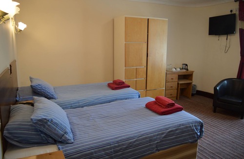 Colchester Hotel | The Globe Hotel