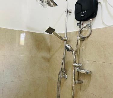 Seeduwa - Katunayake Bed & Breakfast | The Glory Villa Transit Hotel