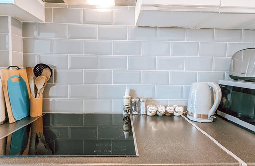 Knightsbridge and Belgravia Apartment | The Gloucester Studio near Paddington Station