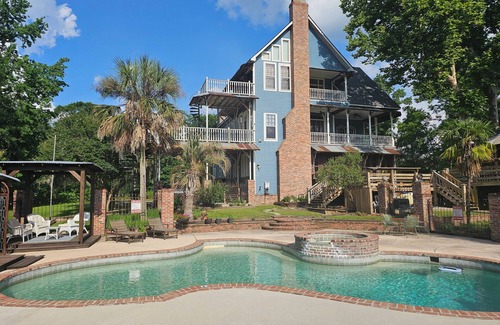 St. Francisville House | The Glynns by Louisiana Hospitality Group
