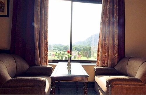 Amer Fort Road Resort | The Gold Palace & Resorts