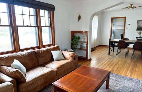 Golden Apartment | The Gold Rush - Downtown Golden