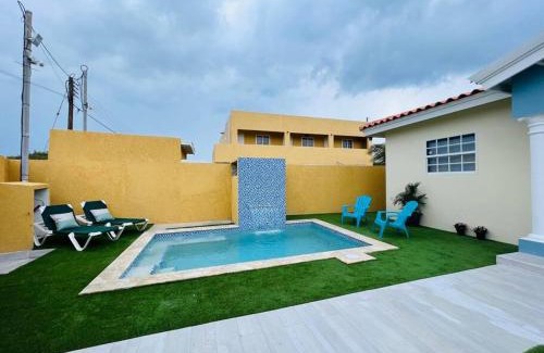 Mon Pos Villa | The Gold Vacation Villa