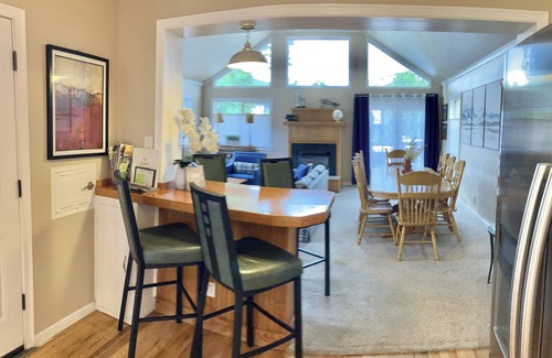 Golden Apartment | The Golden Bungalow-2 Bedroom
