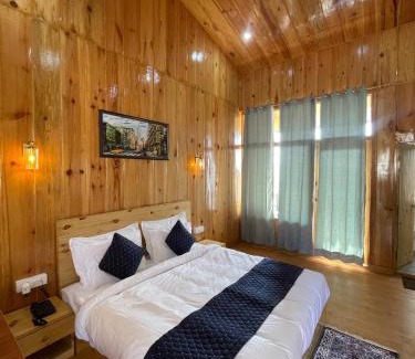 Mukteshwar Hotel | The Golden Castle Hotels