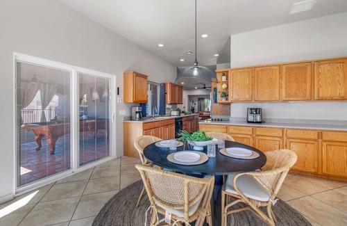 Lake Havasu City House | The Golden Hour Getaway | Pool | LakeViews | Games