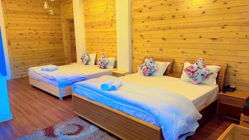 Kaul Hotel | The Golden Peak, Hotel