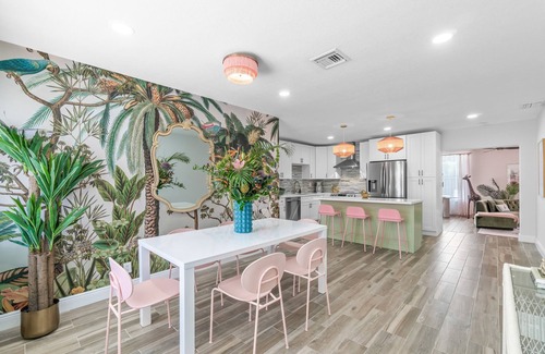 Delray Beach House | The Goodtime House - Heated Pool+Hot Tub Sleeps 10