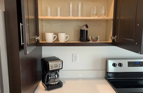 Ellensburg Apartment | "The Gorgeous George" - A charming private detached apartment