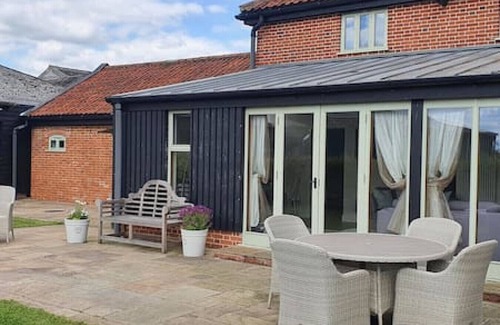 Diss House | The Granary at Red House Farm