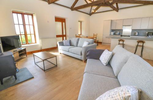 Saint Erth Praze House | The Granary