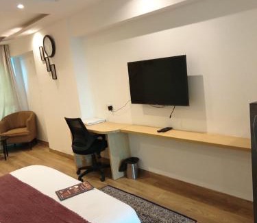 Shyam Nagar Apartment | The Grand anukampa hotel