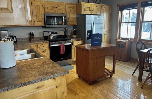 Crested Butte House | The Grand Escape - Great Duplex on Elk. Hot tub