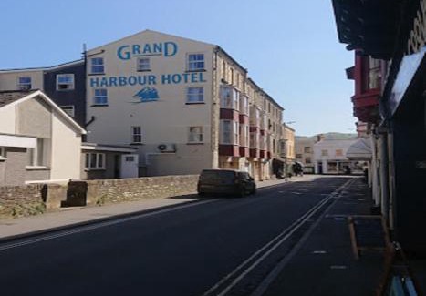 Hele Hotel | The Grand Harbour hotel