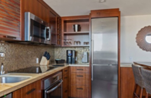 Kihei Resort | The Grand Islander by Hilton Grand Vacations Club