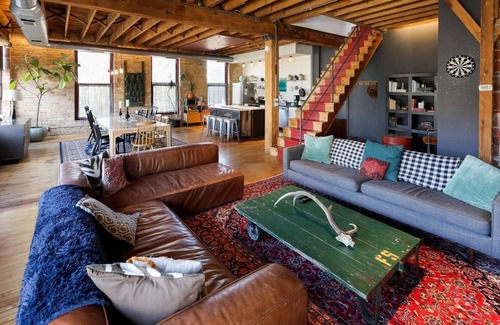 Logan Square Condo | The Grand Kimball Lodge, Logan Square, Sleeps 20 by RedAwning